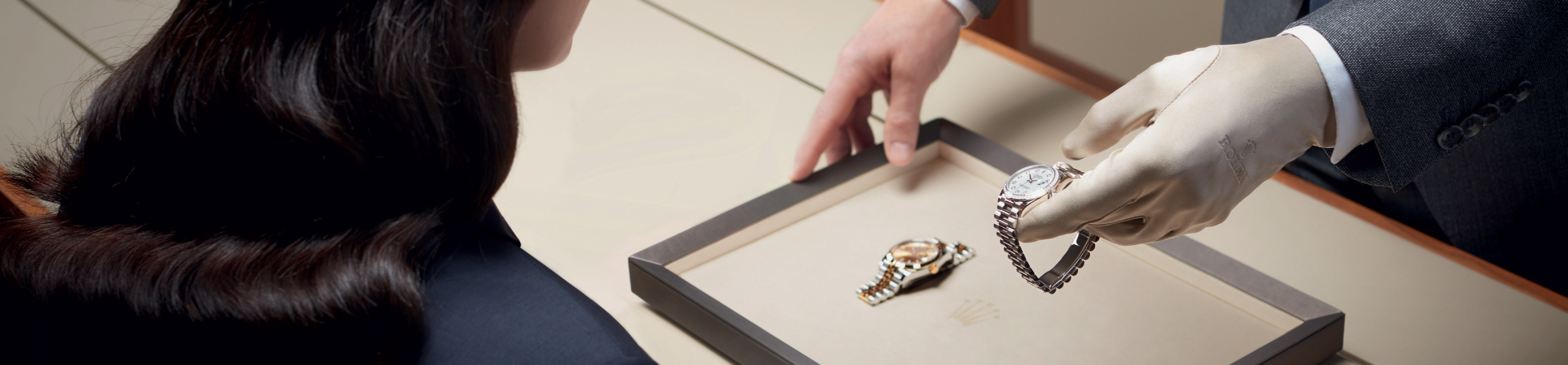 Contact Walker Luxury Jeweller - Dundee