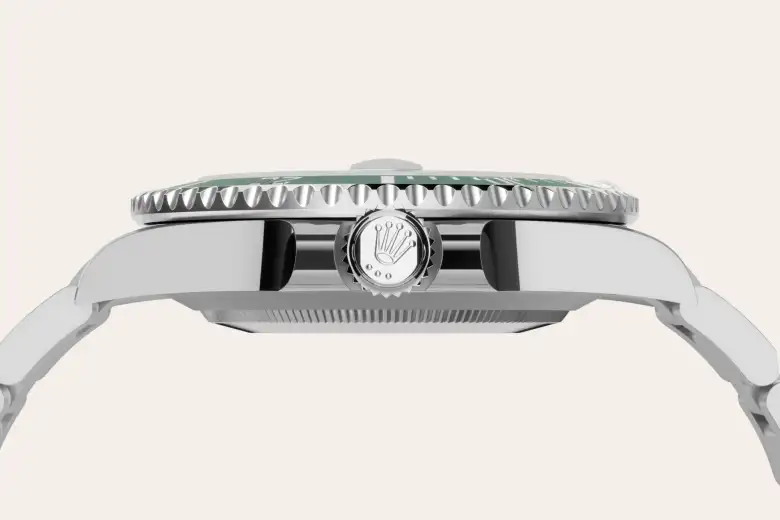 Watch Specs - of Submariner Date - Walker Luxury Jeweller