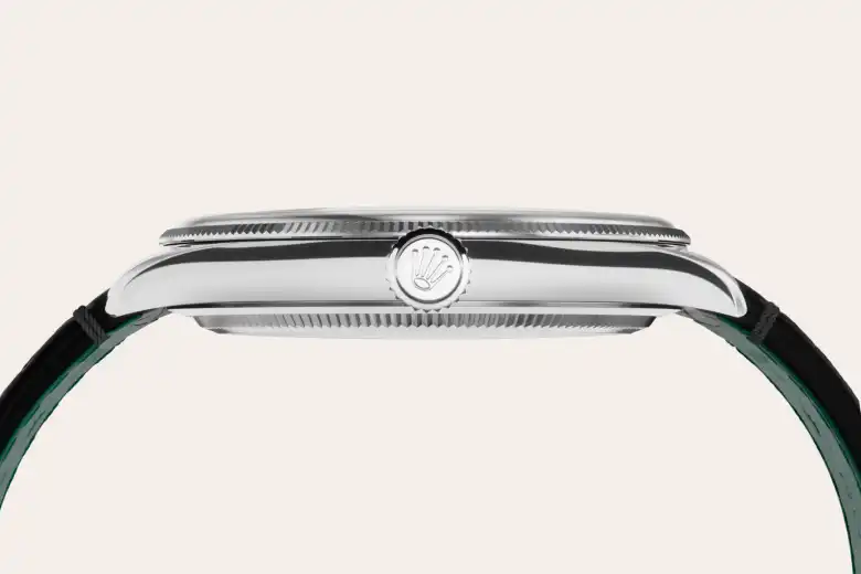 Watch Specs - of 1908 - Walker Luxury Jeweller