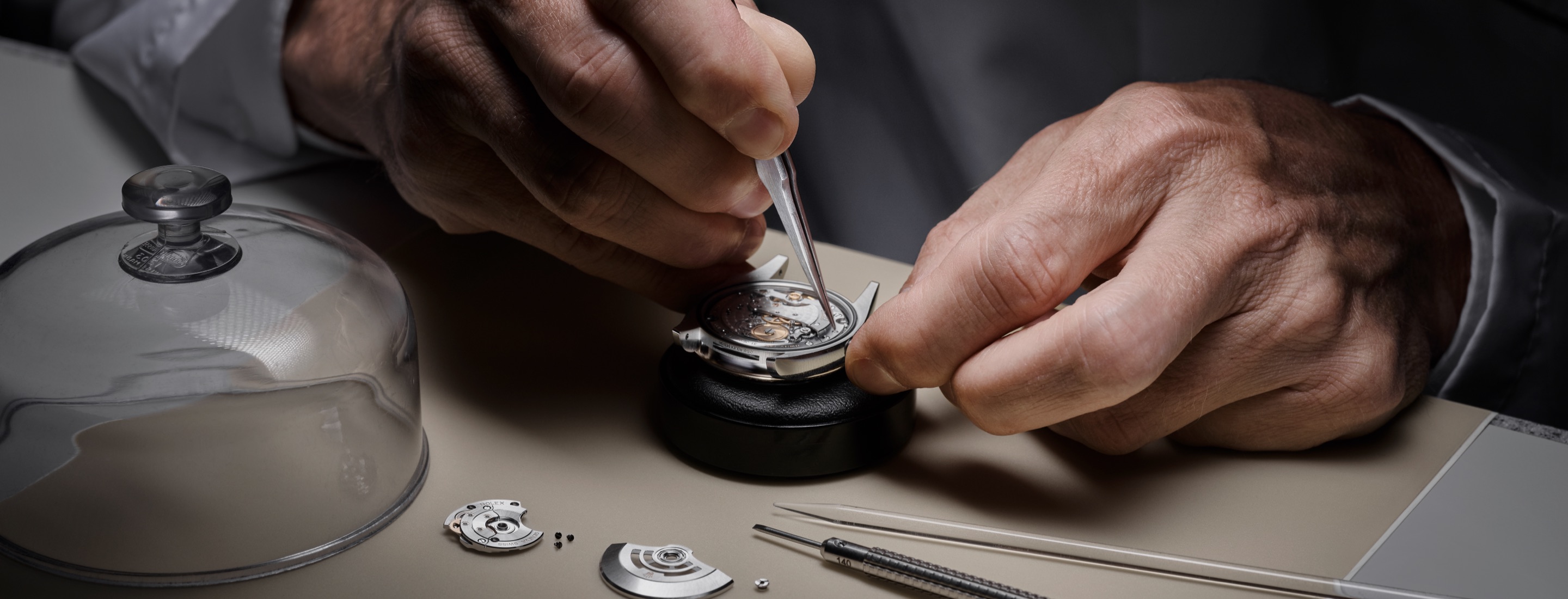 Servicing Walker Luxury Jeweller - Dundee