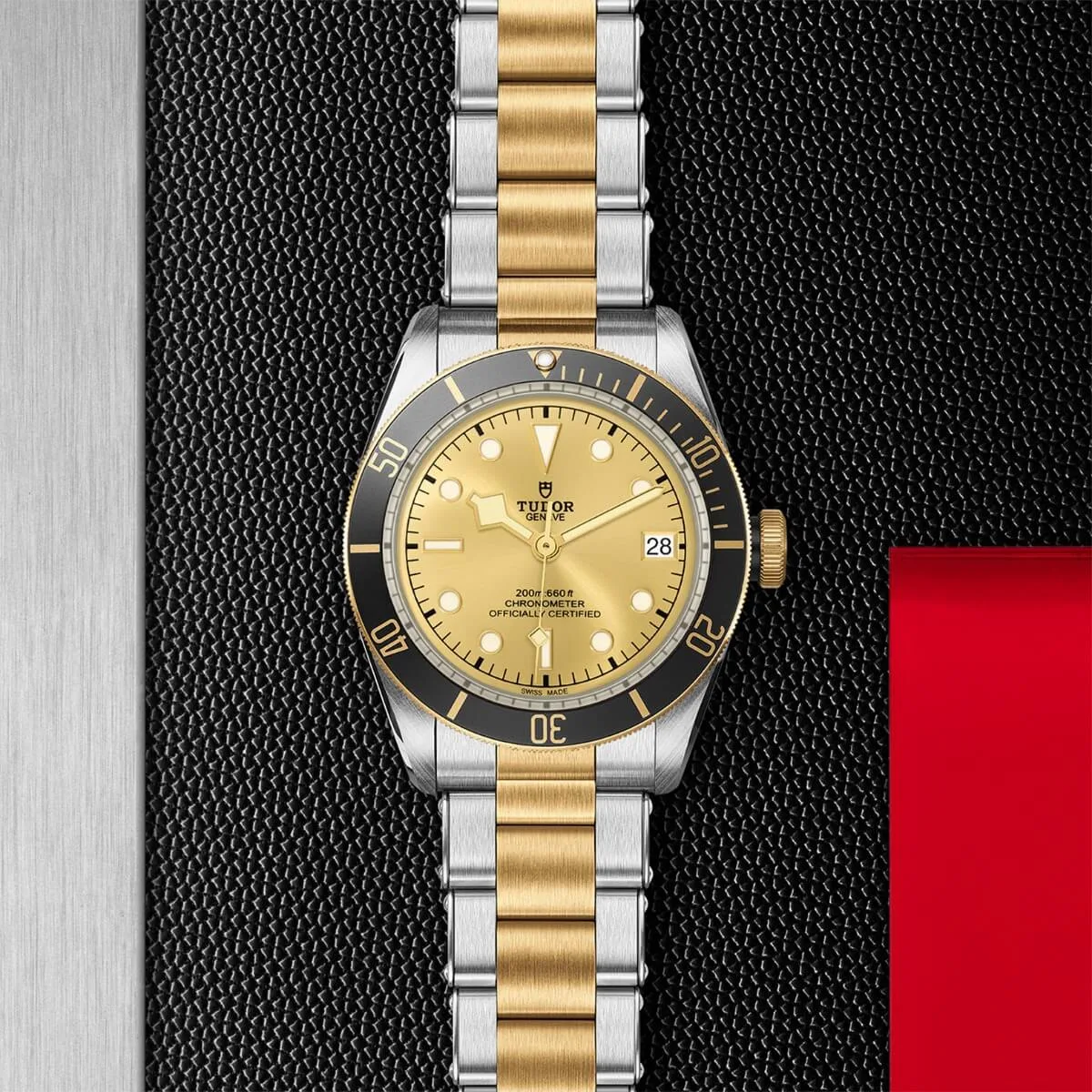 tudor black bay steel and yellow with champagne dial m79733n 0004zRfN