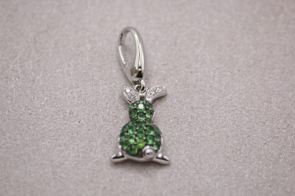 Bunny Charm/Pendant in 18ct White Gold