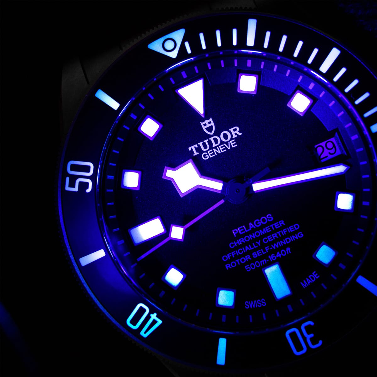 1200x1200 1