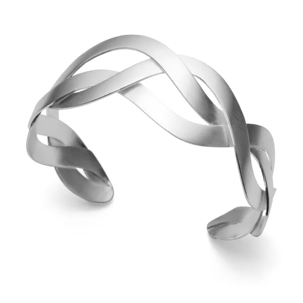 Bastian silver pleated design bangle with rhodium satin finish.