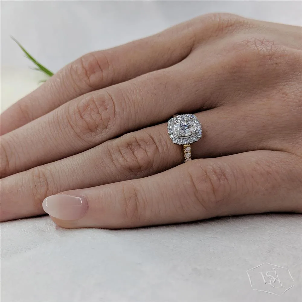 round brilliant cut diamond in a 18ct yellow gold shank and platinum head cluster diamond band