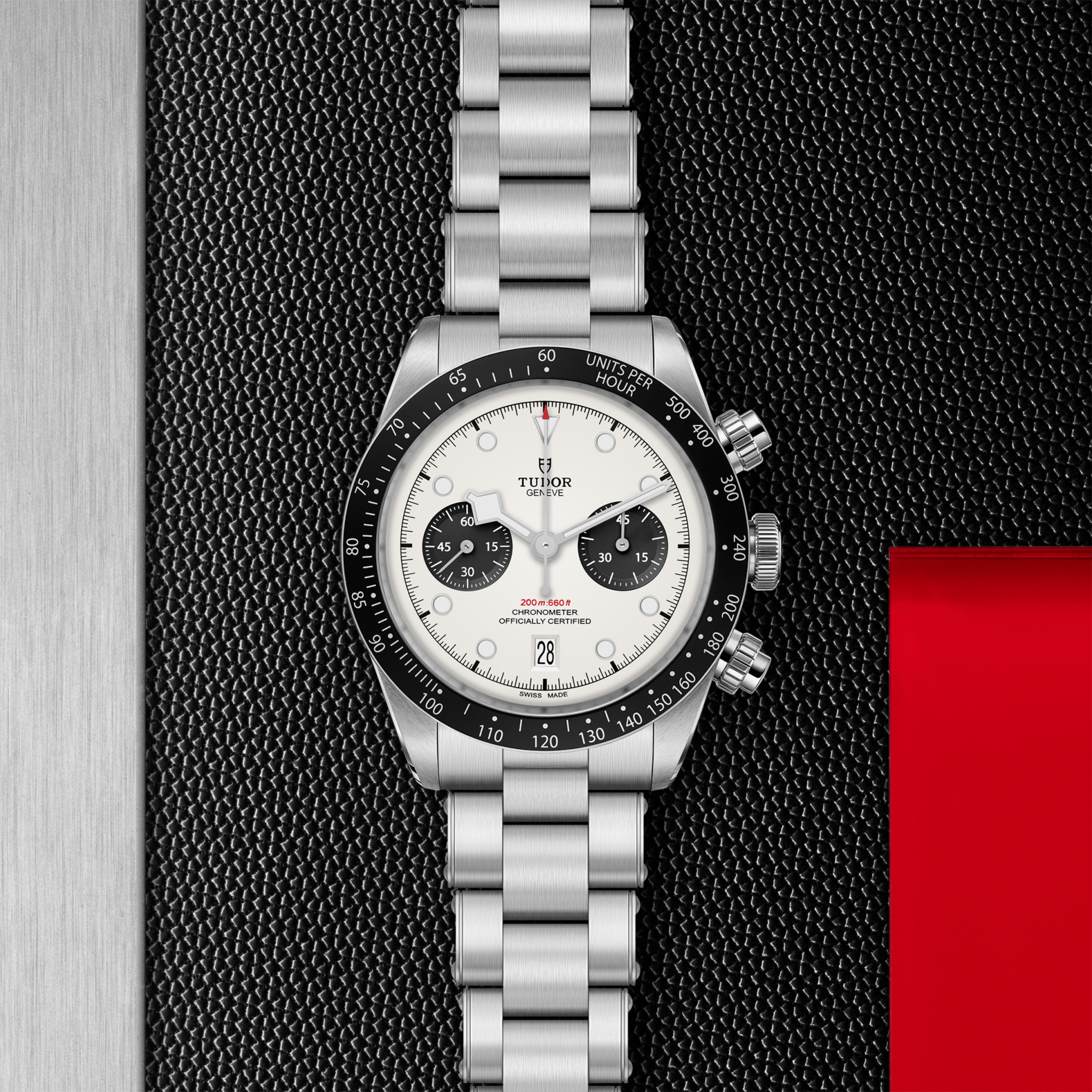 TUDOR Black Bay Chrono Opaline dial on 3 link bracelet 4 TUDOR Black Bay Chrono Opaline dial on 3 link bracelet - Image 4
