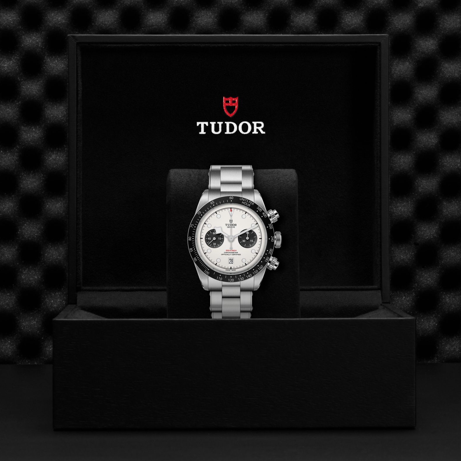 TUDOR Black Bay Chrono Opaline dial on 3 link bracelet 2 TUDOR Black Bay Chrono Opaline dial on 3 link bracelet - Image 2